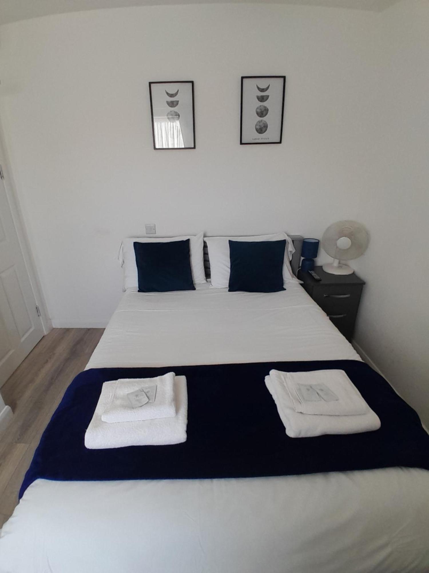 The Broadway Rooms Лестер Экстерьер фото