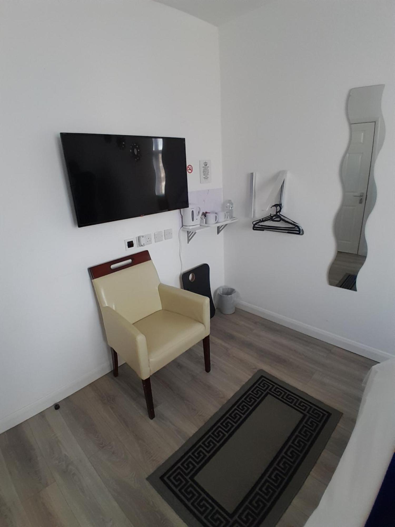 The Broadway Rooms Лестер Экстерьер фото